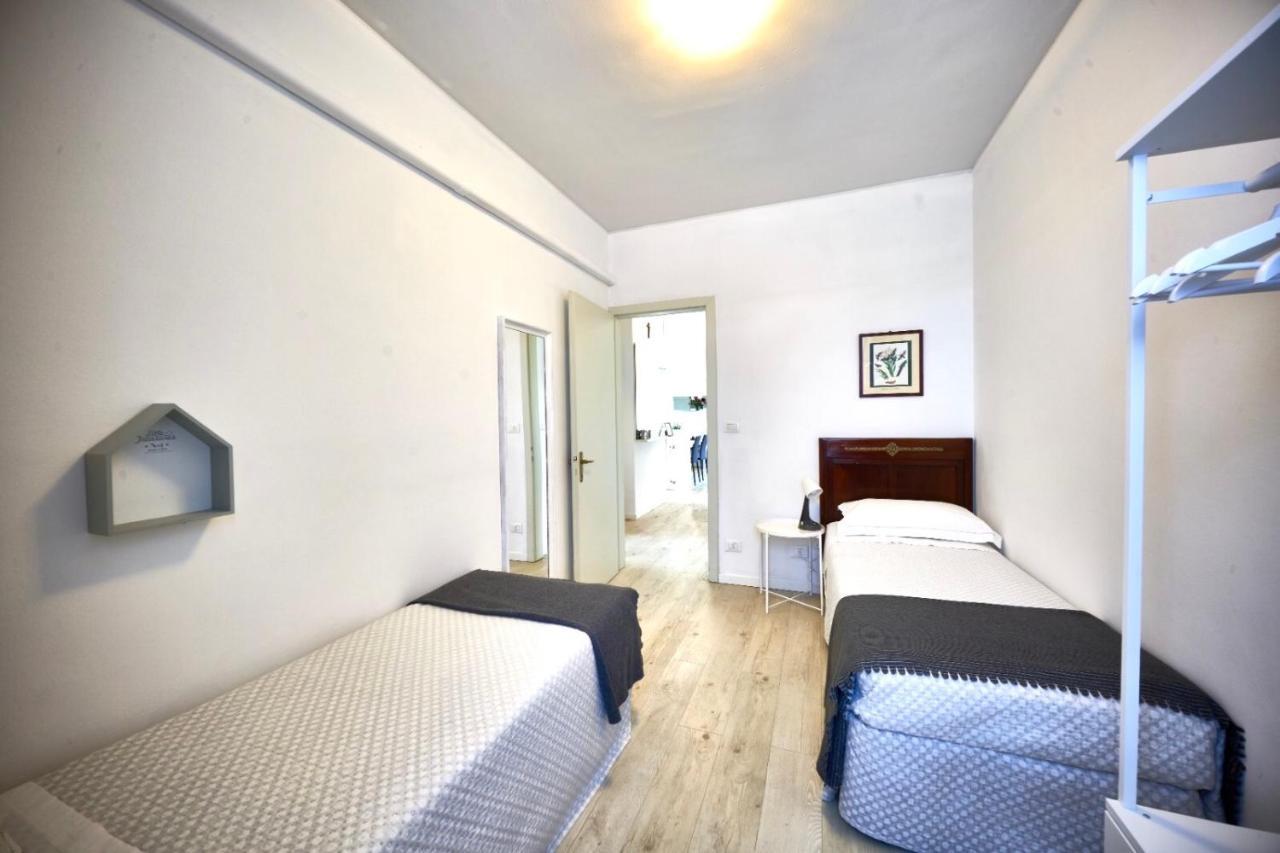 Your Familyapartment In Sirmione Exterior foto